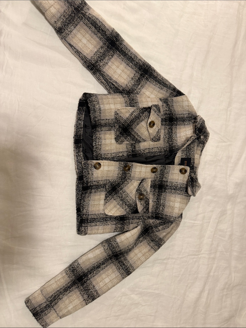 Cropped Women's Plaid Button-Front Jacket in Black & Cream